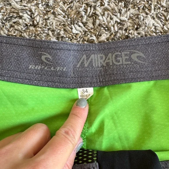Men’s Green Rip Curl Boardshorts - Picture 4 of 8